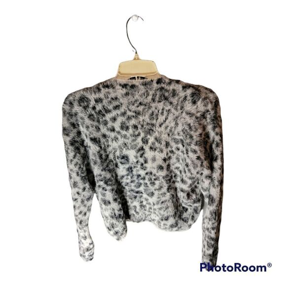 Ann Taylor Extra Small Soft Fuzzy Leopard Print Sweater - Picture 5 of 7
